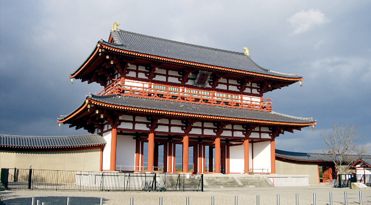平城京朱雀門（復元）