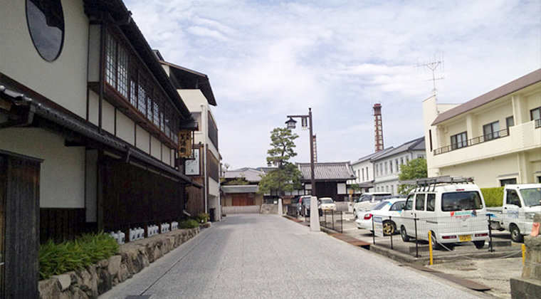 西条酒蔵通り