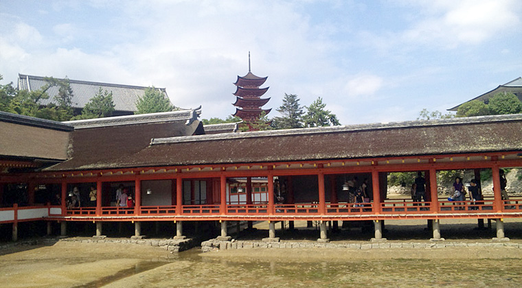 厳島神社東回廊