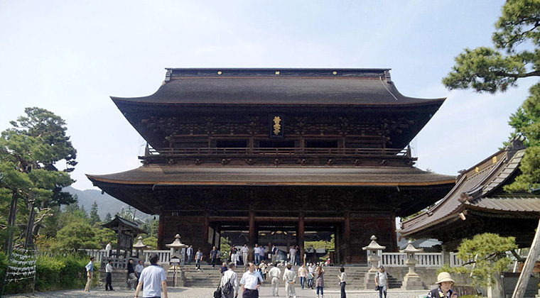 善光寺山門