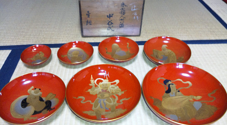 朱七福神七ツ盃（七献用の趣向）