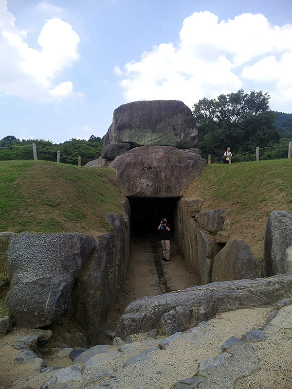 石舞台（明日香村。蘇我馬子墓と推定）